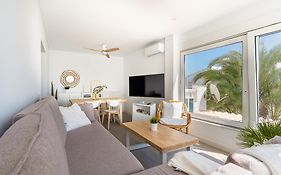 Moderno Apartamento Playa Laguna